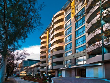 Medina Executive James Court Canberra - Hervey Bay Accommodation