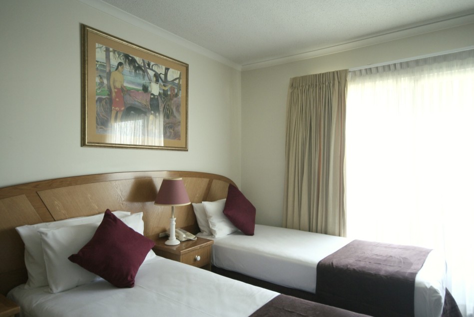 Cairns Sheridan Hotel - Hervey Bay Accommodation