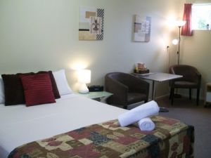 Chaparral Motel - Hervey Bay Accommodation
