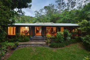Cow Bay Homestay Bed and Breakfast - Hervey Bay Accommodation